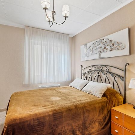 Sanpolicarpo Apartment Торевиеха Екстериор снимка